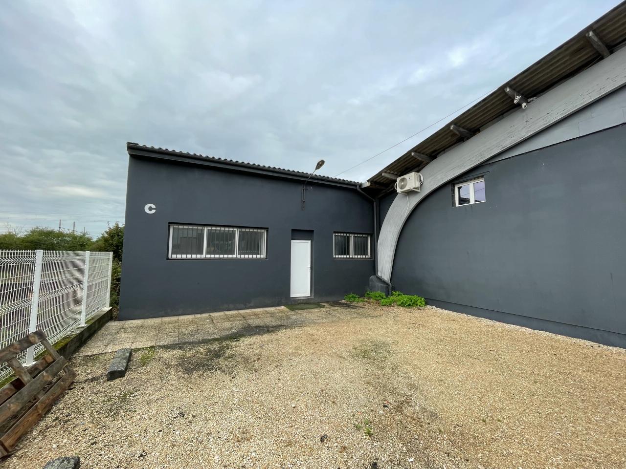 Local d'activité Longvic 560m² Location local d'activité Longvic Côte-d'Or OLACT2426825 0